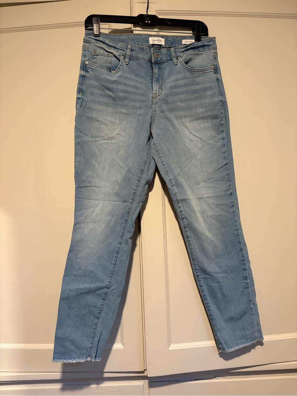 Jessica Simpson Light Wash Relaxed Skinny Crop Jean